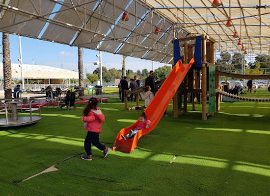 israel/central-district/attraction/gan-b-ivrit-rishon-letsiyon-park