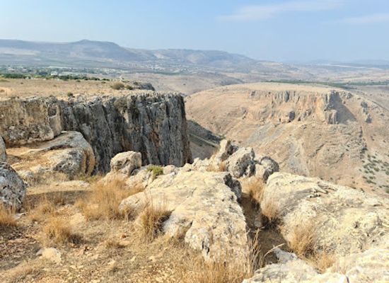 israel/galilee-region/attraction/arbel-nature-reserve