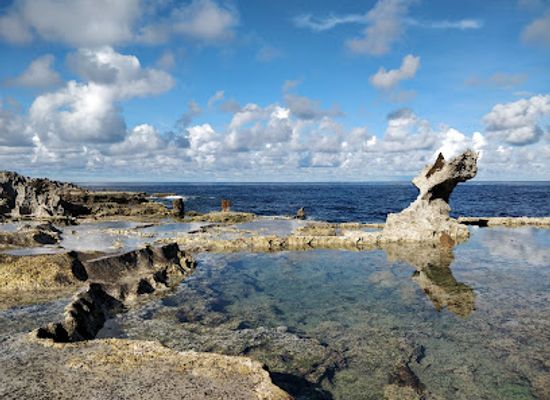 christmas-island/smith-point/attraction/lily-beach