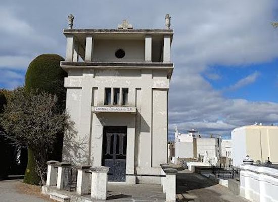 chile/punta-arenas/attraction/cemetery-of-punta-arenas