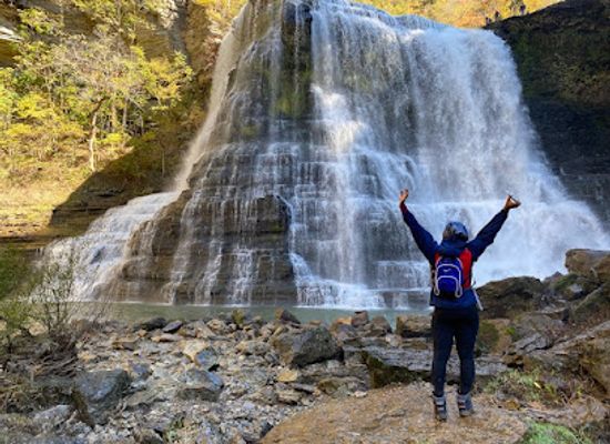 tennessee/chattanooga-riverfront/attraction/chattanooga-guided-adventures-meeting-location-stand-up-paddleboard-rentals