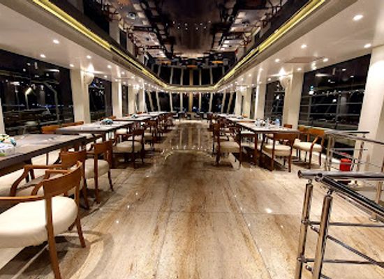 egypt/cairo/giza/attraction/nile-view-club