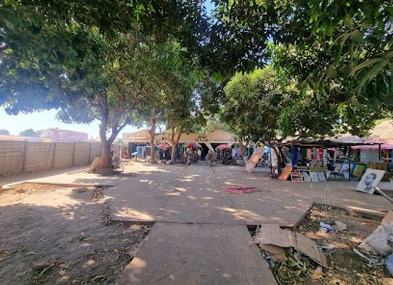 the-gambia/kanifing/attraction/senegambia-craft-market