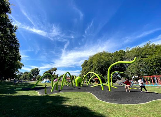 new-zealand/whanganui/attraction/kowhai-park-family-playground