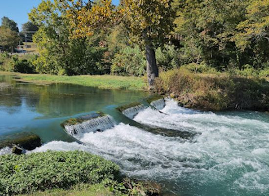 arkansas/ozark-mountains/attraction/mammoth-spring-state-park