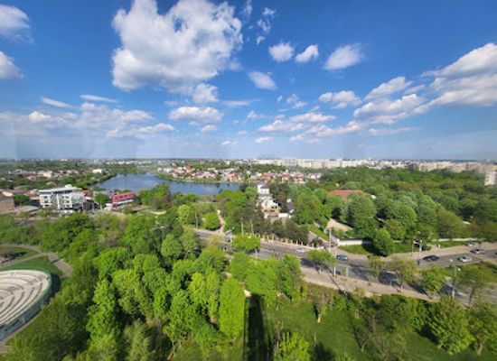 romania/ilfov/attraction/sky-wheel-tei-park