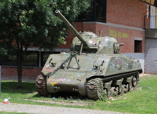 serbia/vojvodina/attraction/kelly-s-heroes-sherman