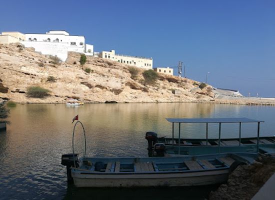 oman/ash-sharqiyah-south-governorate/attraction/wadi-shab