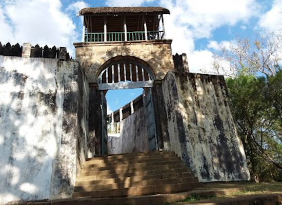 madagascar/mandrare-river/attraction/rovan-ambohimanga