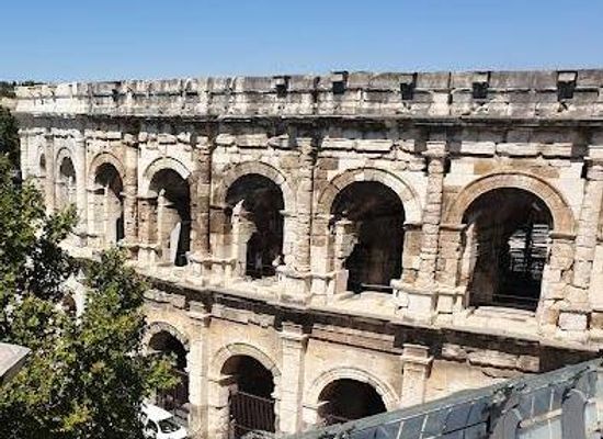 france/montpellier/attraction/nimes