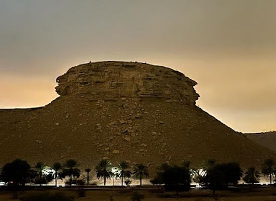 saudi-arabia/riyadh/attraction/2-faces-mountaim-view