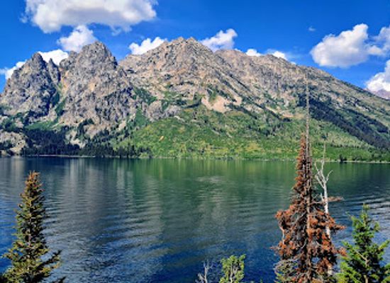 wyoming/grand-teton-national-park/attraction/jenny-lake-trailhead