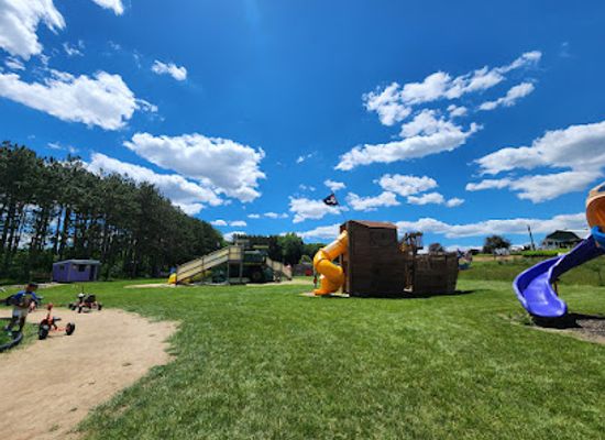 wisconsin/wisconsin-dells/attraction/country-bumpkin-farm-market-llc