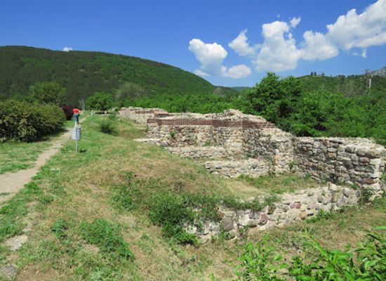 bulgaria/strandzha/attraction/tuida-castle
