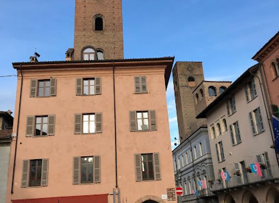 italy/langhe/attraction/alba-sotterranea-ambiente-cultura-prenotazione-in-anticipo-obbligatoria