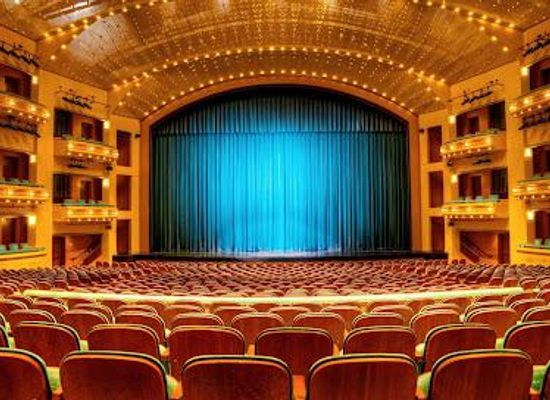 ohio/cincinnati/attraction/aronoff-center-for-the-arts