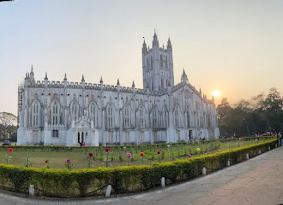 india/kolkata/esplanade/attraction/st-paul-cathedral-church