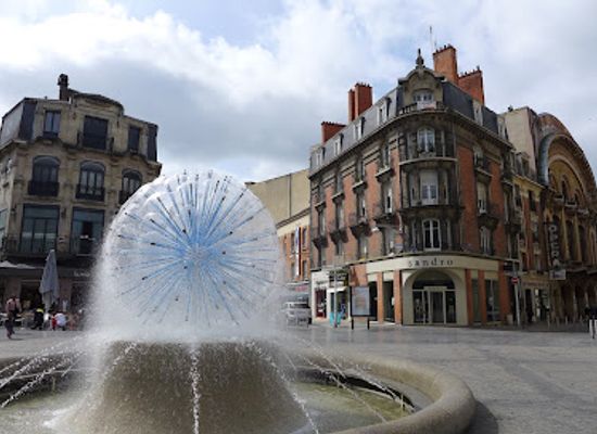 france/reims/attraction/fontaine-de-la-solidarite