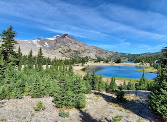 oregon/cascade-range/attraction/green-lakes-trailhead