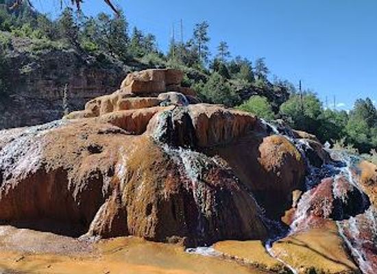 colorado/durango/attraction/pinkerton-hot-springs