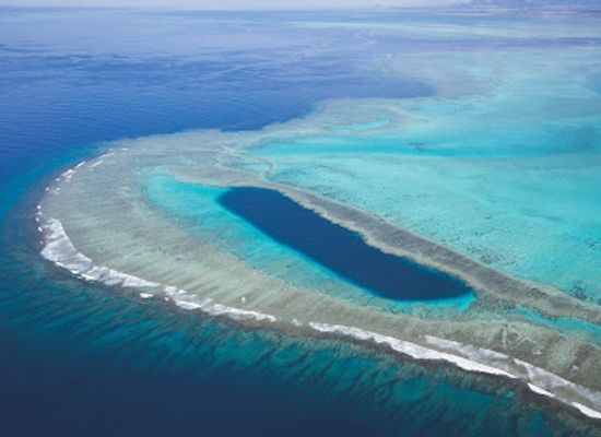 new-caledonia/hienghene/attraction/trou-bleu-d-oundjo