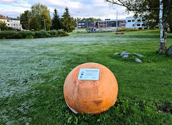 estonia/rapla-county/attraction/kehtna-keskvaljak