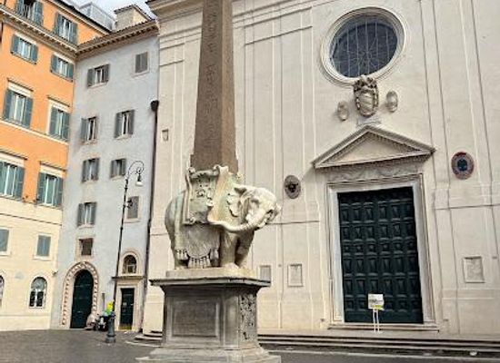 italy/rome/attraction/basilica-of-saint-mary-of-minerva