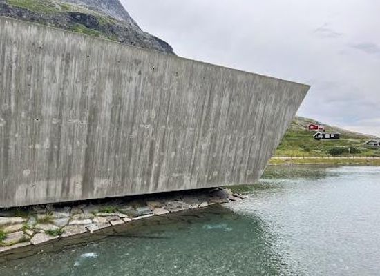 norway/molde/attraction/trollstigen-foothill-viewpoint