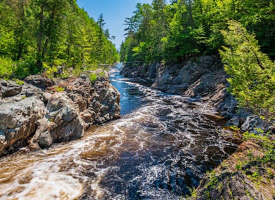 canada/northern-ontario/attraction/batchawana-falls