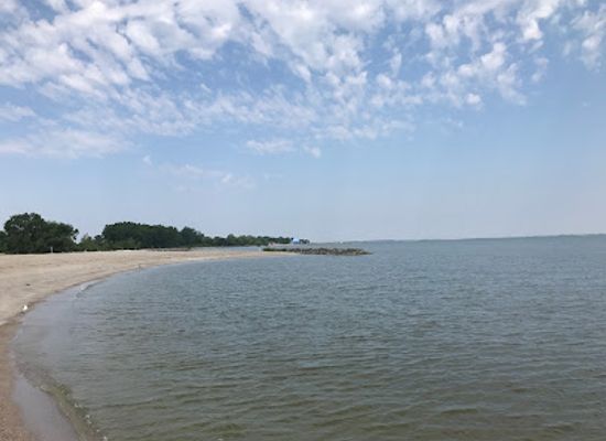 ohio/maumee-bay-state-park/attraction/maumee-bay-inland-beach
