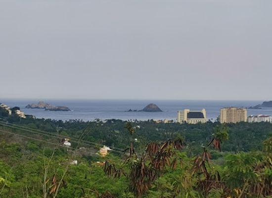 mexico/costa-grande/attraction/ixtapa-zihua-beach