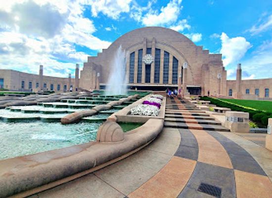 ohio/cincinnati/attraction/cincinnati-union-terminal