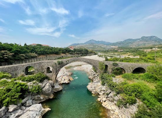 albania/kelmendi/attraction/online-tourist-information-xhiro-n-shkoder