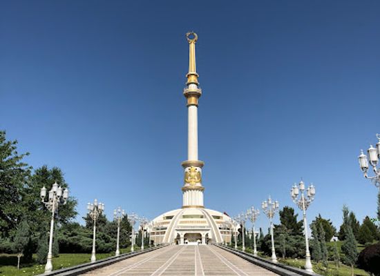 turkmenistan/murgab-river-basin/attraction/independence-monument