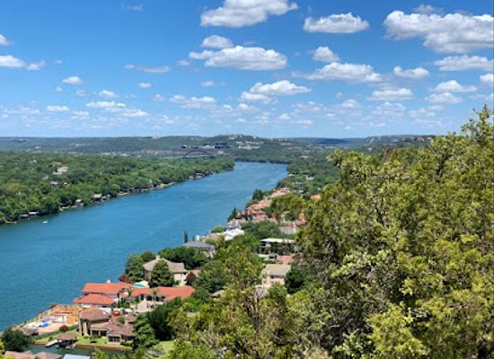 texas/central-texas/attraction/mount-bonnell