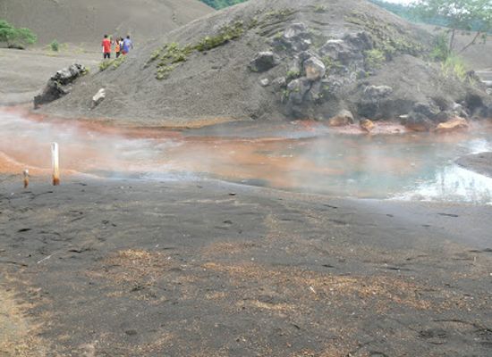 papua-new-guinea/kokopo/attraction/hot-volcanic-springs