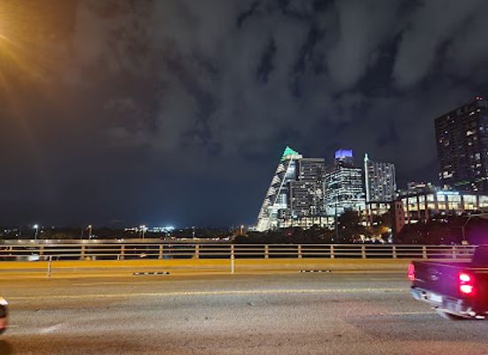 texas/austin/south-congress/attraction/south-congress-bridge
