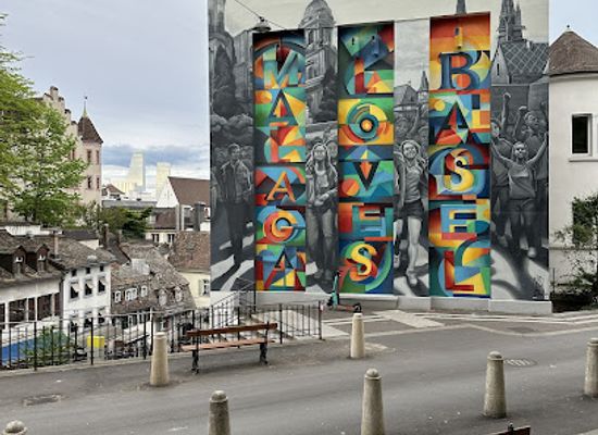 switzerland/basel/attraction/malaga-loves-basel-mural