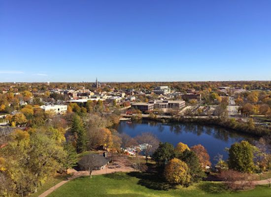illinois/naperville/attraction/millennium-carillon