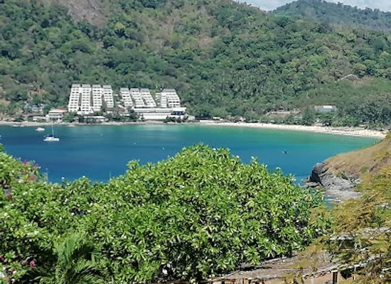 thailand/phuket/rawai/attraction/nai-harn-beach-phuket