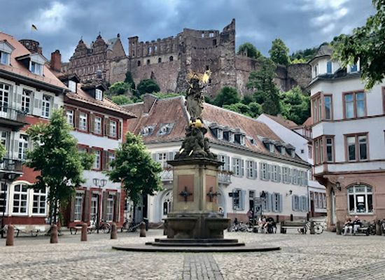 germany/heidelberg/altstadt/attraction/kornmarkt