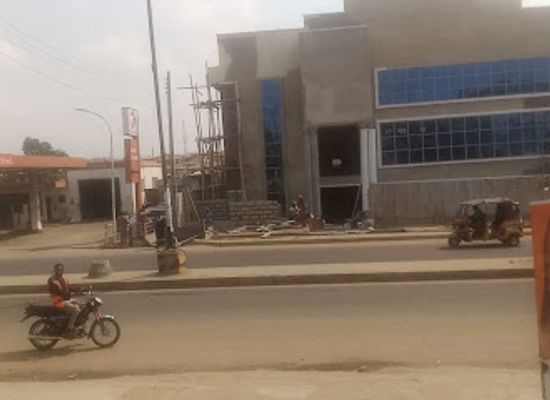 nigeria/ibadan/attraction/aweni-hall