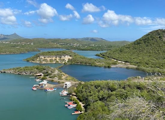 curacao/salina/attraction/santa-martha-baai