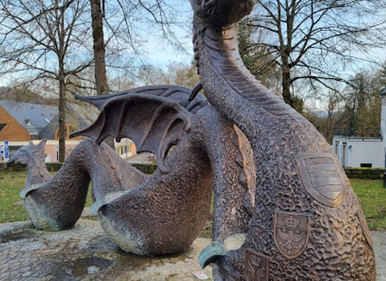 belgium/luxembourg/attraction/drachen-brunnen