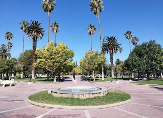 argentina/mendoza/attraction/plaza-pedro-del-castillo