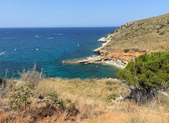 italy/sicily/attraction/cala-bianca
