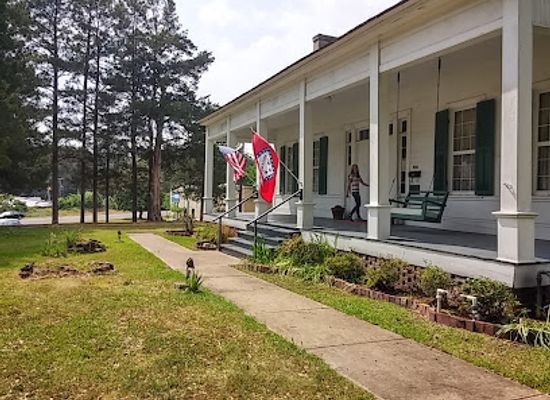 arkansas/ouachita-mountains/attraction/mc-collum-chidester-museum