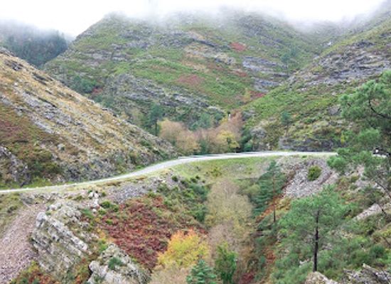 portugal/serra-do-marao/attraction/miradouro-da-lombagorda