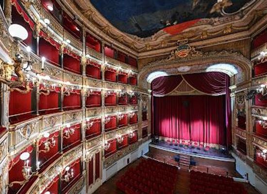 italy/amalfi-coast/attraction/teatro-verdi