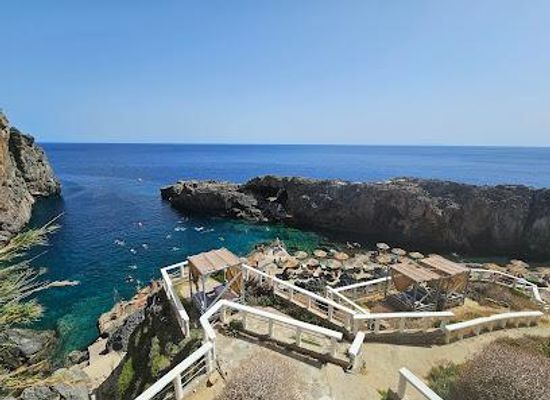 greece/crete/attraction/kalypso-beach